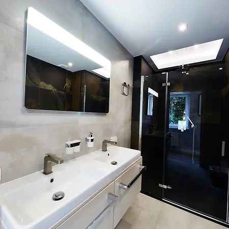 Victus Apartamenty, Delux